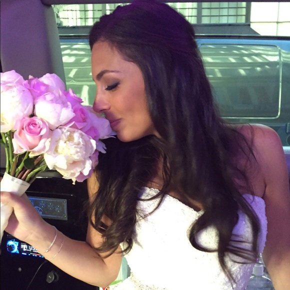 Meet your Posher, Samantha - Picture 1 of 1